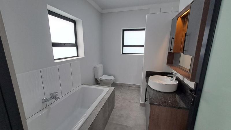 4 Bedroom Property for Sale in Stilbaai Wes Western Cape